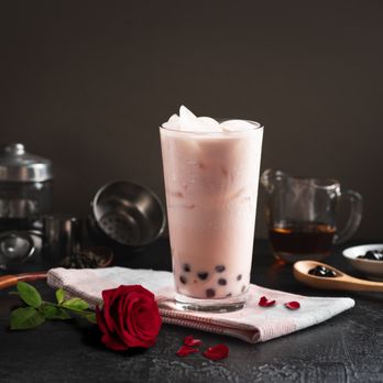 Breaktime Tea - a glass of iced tea and a rose - Bubble Tea Near Me - Concord, California