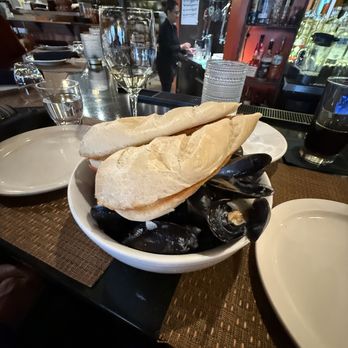 Bella Canggio - The Mussels are Amazing! - Breakfast & Brunch Near Me - Centerbrook, Connecticut