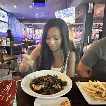 Dave & Buster's Northridge - Arcades Near Me - Northridge, California