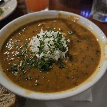 Snug Harbor Jazz Bistro - Ettouffe & rice - Jazz & Blues Near Me - New Orleans, Louisiana