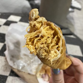 El Rinconcito Latino - Pollo empanada - Latin American Near Me - Miami, Florida