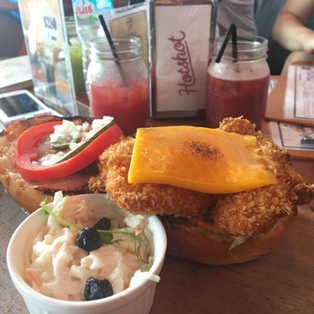 Hotshot - Fried chicken burger with coleslaw on the side - Bars Near Me - Hong Kong, HK