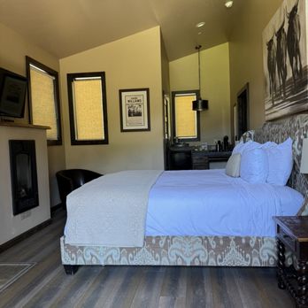Highlands Ranch Resort - Room ADA access a little tight but still worked - Resorts Near Me - Mill Creek, California Highlands Ranch Resort - Room ADA access a little tight but still worked - Resorts Near Me - Mill Creek, California