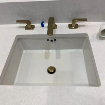 ES Plumbing Services - New sink and faucet installed in a remodeled bathroom. - Plumbing Near Me ES Plumbing Services - New sink and faucet installed in a remodeled bathroom. - Plumbing Near Me
