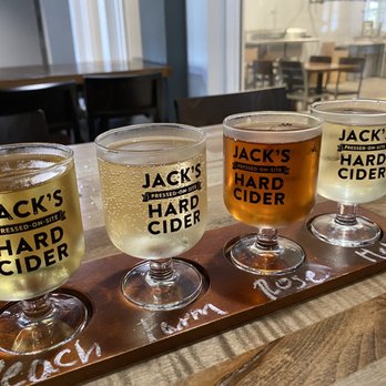 The Core Kitchen at Atomic Dog Cidery - Cider flight - Wineries Near Me - Gettysburg, Pennsylvania