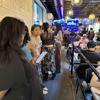 Eat Thai - Waiting in line... - Thai Near Me - Ann Arbor, Michigan
