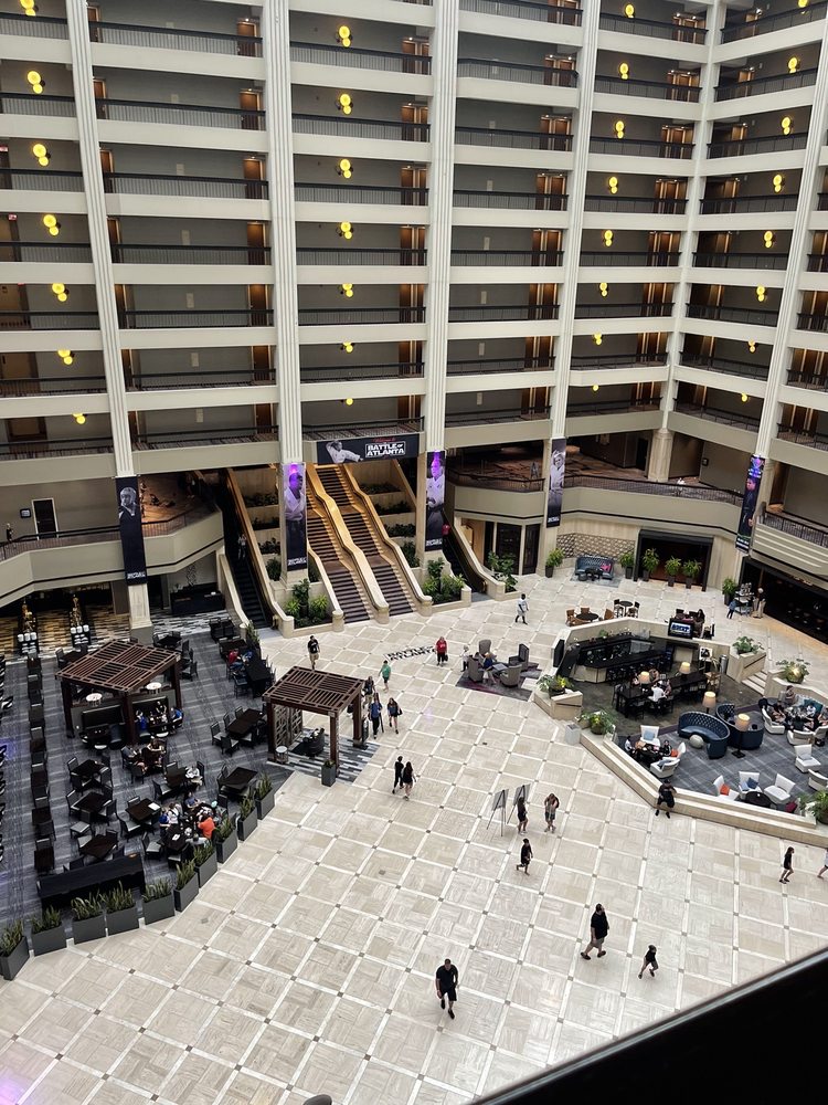 atlanta convention center hotels map