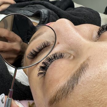 Top Lash Bar - Eyelash Service Near Me - Buford, Georgia