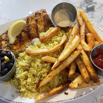 Humdingers - Rainbow Trout. Carb bomb! I like those fries. Rice is mandatory. Black Bean Corn Salsa is solid too. - Seafood Near Me - Memphis, Tennessee Humdingers - Rainbow Trout. Carb bomb! I like those fries. Rice is mandatory. Black Bean Corn Salsa is solid too. - Seafood Near Me - Memphis, Tennessee