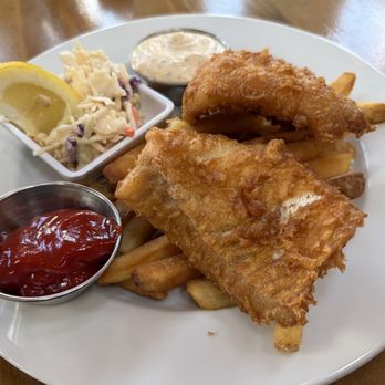 Bridgewater Bistro - Wild Alaskan Cod Fish 'n Chips - New American Near Me - Astoria, Oregon
