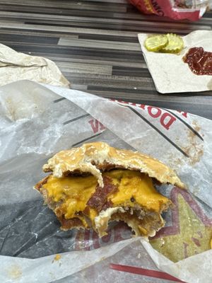 Carl’s Jr. by null