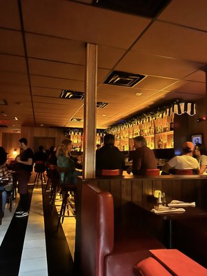 Fox's Lounge by null