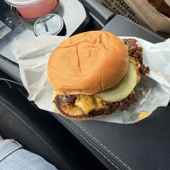 Shake Shack Westbury - Burger - Burgers Near Me - Garden City, New York Shake Shack Westbury - Burger - Burgers Near Me - Garden City, New York