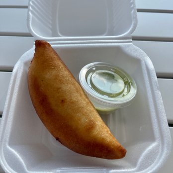 Cilantro Latin Bistro - Venezuelan Empanadas - Food Trucks Near Me - Columbus, Ohio