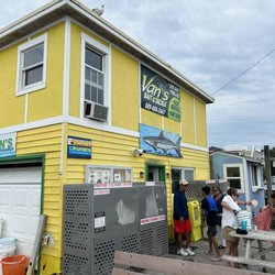 Vans Boat Rental - The spot to rent a boat