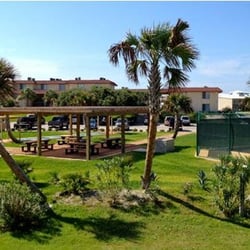 Beachcombers Vacation Rentals - Sea Sands through www.stayinporta.com