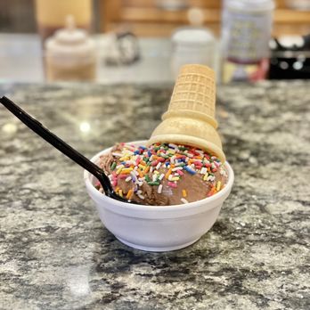 Water Tower Plaza - Ice cream - Shopping Centers Near Me - Lehi, Utah Water Tower Plaza - Ice cream - Shopping Centers Near Me - Lehi, Utah