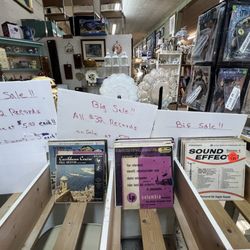 Grant Antique Mall Highwayman Gallery