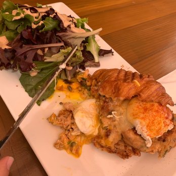 Blue Daisy - Salmon cakes with I think Eggs Benedict? - Creperies Near Me - Santa Monica, California Blue Daisy - Salmon cakes with I think Eggs Benedict? - Creperies Near Me - Santa Monica, California