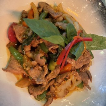 Up Thai - Kra Pad Krapraw (Basil) - Thai Near Me - New York, New York