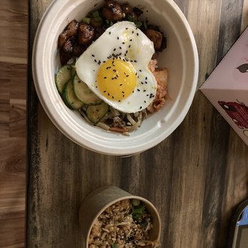 2 Korean Girls - Oh You Spicy Huh bowl and kimchi fried rice - Korean Near Me