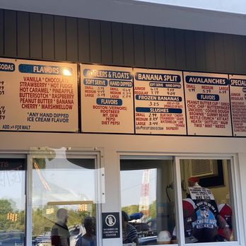 Cap'n Frosty Ice Cream - menus - Ice Cream & Frozen Yogurt Near Me - Pinckney, Michigan Cap'n Frosty Ice Cream - menus - Ice Cream & Frozen Yogurt Near Me - Pinckney, Michigan