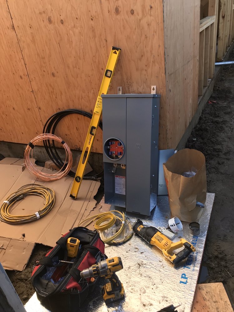 Slide of Huerta Electrical Services
