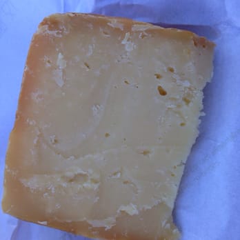 Griffon Fromager Affineur - Cheese Shops Near Me - Paris, 75