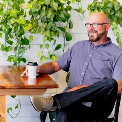 Family Chiropractic Of The Four States - Meet Dr. McDaniel. Patients describe him as brilliant, caring, kind and funny.