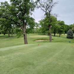 Elk River Golf Club - Tiny greens
