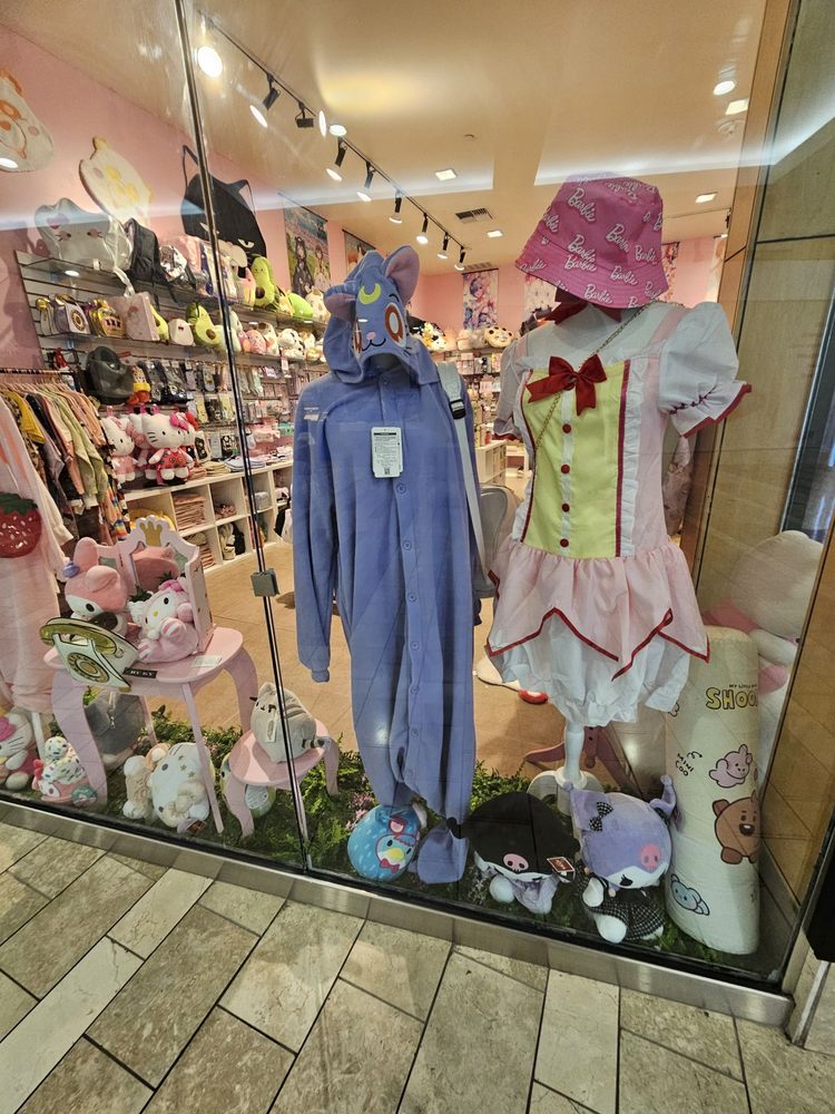 KONEKO KAFE Updated September 2024 2800 Southcenter Mall, Tukwila