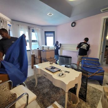Best & Honest Moving & Storage - Movers Near Me - Opa Locka, Florida Best & Honest Moving & Storage - Movers Near Me - Opa Locka, Florida
