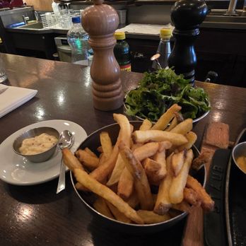 La Maison de l'Aubrac - Fries - French Near Me - Paris, 75 La Maison de l'Aubrac - Fries - French Near Me - Paris, 75