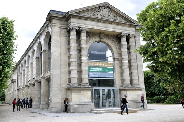 Jeu de Paume by null