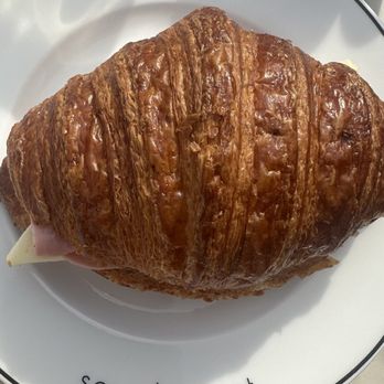 Bisou - Coffee & Tea Near Me - Kansas City, Missouri