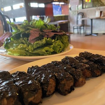Anh Hong Saigon - beef rolls w the some veggies for the spring rolls - Vietnamese Near Me - Milpitas, California Anh Hong Saigon - beef rolls w the some veggies for the spring rolls - Vietnamese Near Me - Milpitas, California