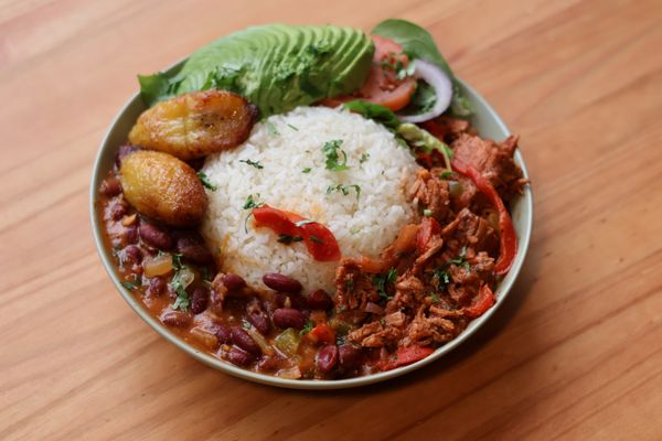 NSV Kitchen by Next Stop Vegan by null