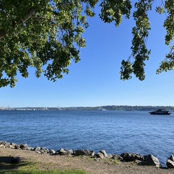 Elliott Bay Trail - Parks Near Me - Seattle, Washington