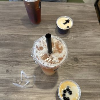 Boba Bless - Top: NEW Lemon Black Tea and Thai Tea Jelly Bottom: Guava Green Tea and Thai Tea Jelly - Tea Rooms Near Me - San Mateo, California