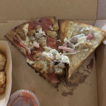 Pizza Hut - "Hutbox" - Chicken Wings Near Me - Dumfries, Virginia