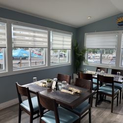 Sunsets At Senix - Inside seating