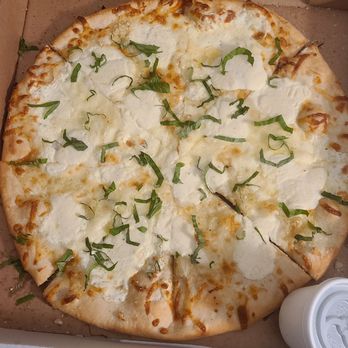 Five Points Pizza - Bianca with basil - Italian Near Me - Nashville, Tennessee Five Points Pizza - Bianca with basil - Italian Near Me - Nashville, Tennessee