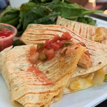 Bricks & Scones - Chicken Fajita Quesadilla - Coffee & Tea Near Me - Los Angeles, California Bricks & Scones - Chicken Fajita Quesadilla - Coffee & Tea Near Me - Los Angeles, California