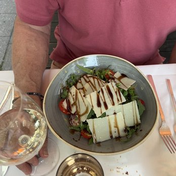 Ristorante Limoni - Arugula salad - Italian Near Me - Munich, BY Ristorante Limoni - Arugula salad - Italian Near Me - Munich, BY