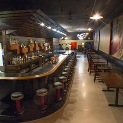 Coindexter's - Main bar area.