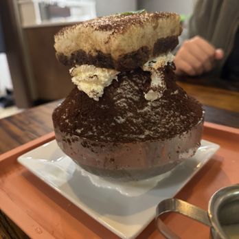 LUMI Dessert Cafe - Desserts Near Me - Redmond, Washington LUMI Dessert Cafe - Desserts Near Me - Redmond, Washington