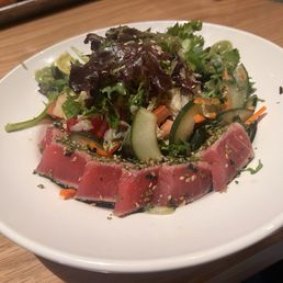 Enlightened Seared Ahi Salad*
