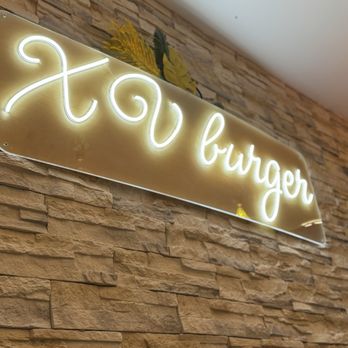 XV Burger - Inside - Burgers Near Me - Paris, 75