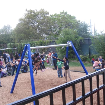 Sunnyside Gardens Park - Check out that group swing! - Parks Near Me - Sunnyside, New York Sunnyside Gardens Park - Check out that group swing! - Parks Near Me - Sunnyside, New York