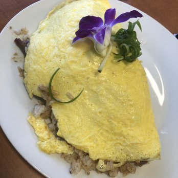 Guieb Cafe - Adobo Fried Rice Omelette (good according to friend!) - New American Near Me - Honolulu, Hawaii